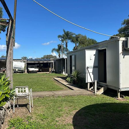 Gundy Pub & Caravan Park Gundiah ภายนอก รูปภาพ