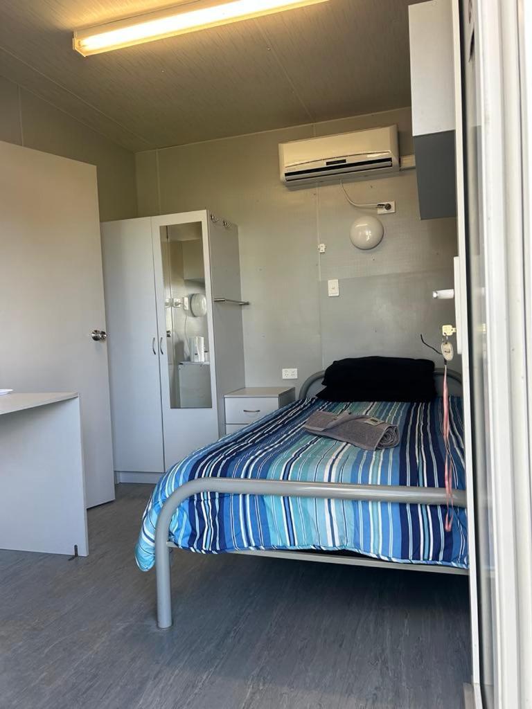 Gundy Pub & Caravan Park Gundiah ภายนอก รูปภาพ
